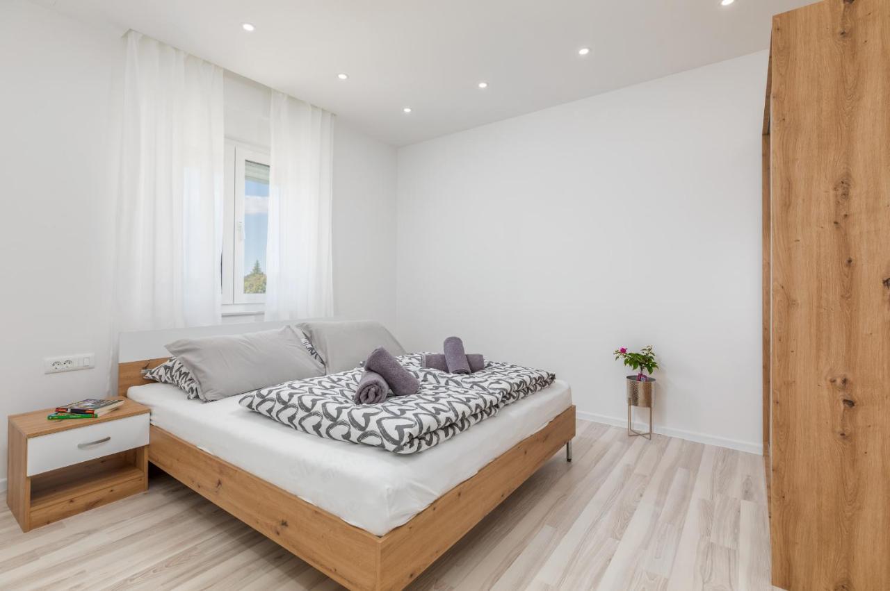 Apartman Knezevic A Fažana Eksteriør bilde