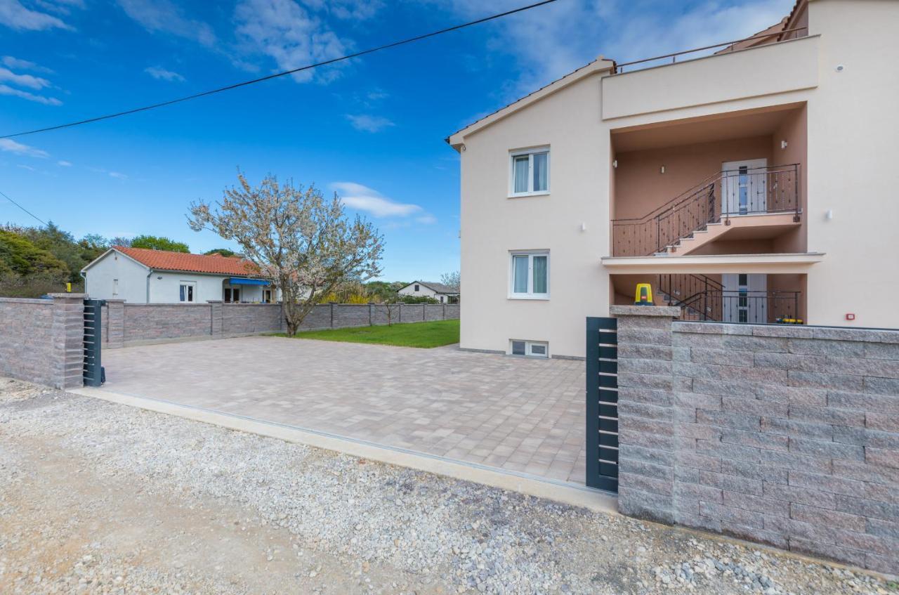 Apartman Knezevic A Fažana Eksteriør bilde